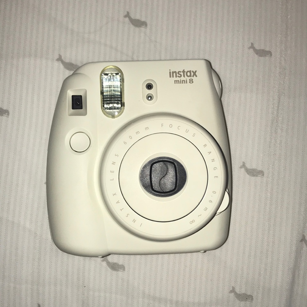 INSTAX MINI 8 POLAROID